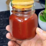 Ingredientes naturales utilizados tradicionalmente en el cuidado del bienestar femenino y la salud general.